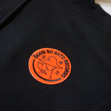 黄金の里 ONE-POINT LOGOPATCH HOODIE