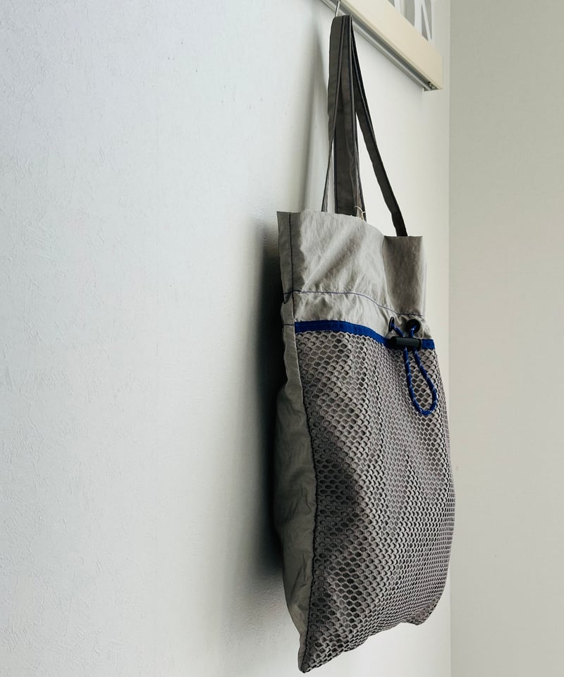 メッシュポケット巾着トート M09204 | BlueOnionStore 