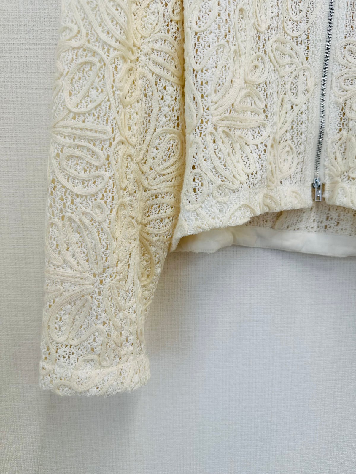 コード刺繍ステンカラーZIPジャケット 512-85550 | BlueOnionStore コード刺繍ステンカラーZIPジャケット 512-85550 | BlueOnionStore