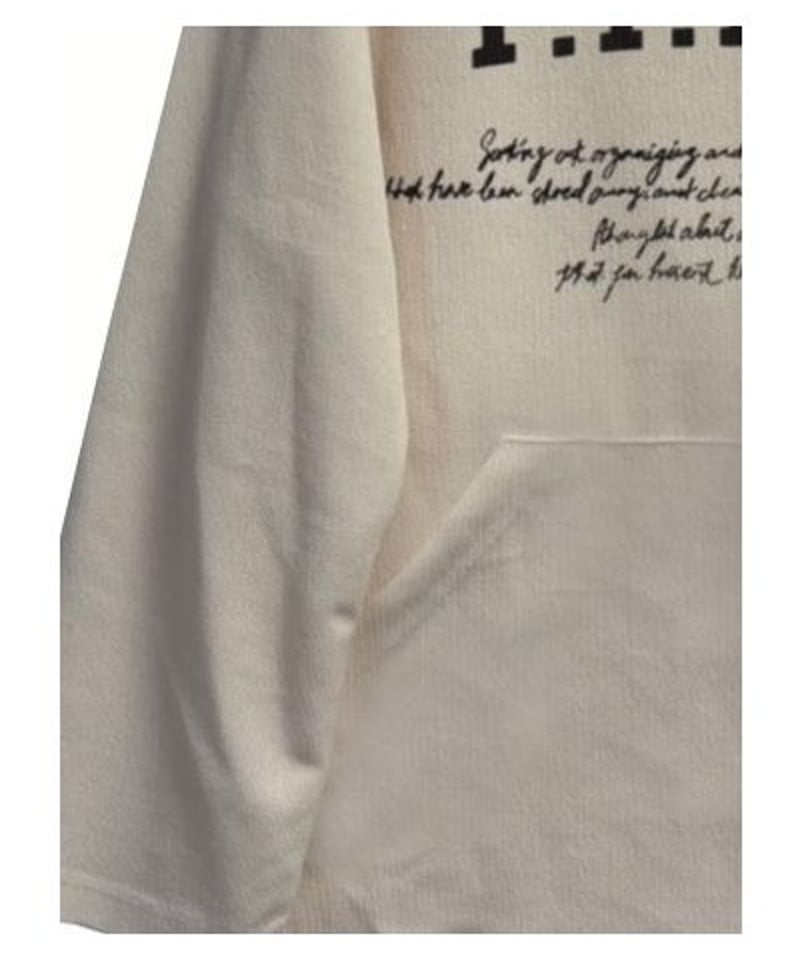 CHIGNON シニオン 25秋冬ご予約】 ﾎﾟｺﾎﾟｺｶﾚｯｼﾞﾛｺﾞTee