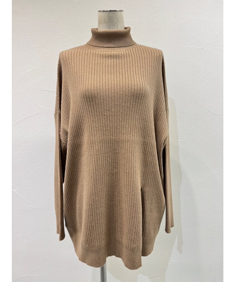 CYAN tokyo シアントーキョー 25秋冬ご予約】 アシメスリットオーバー