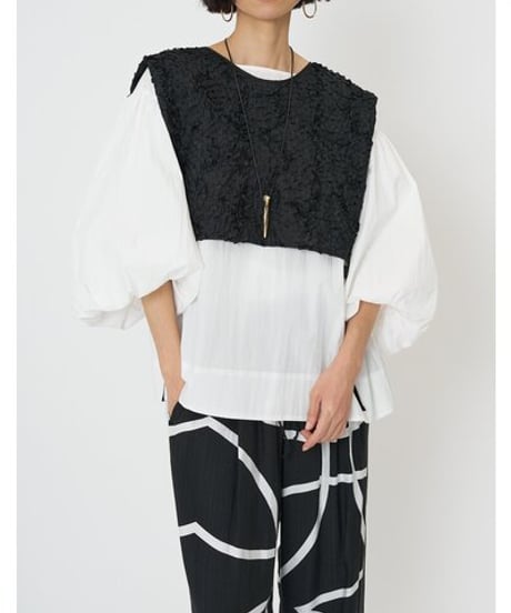 バルーンスリーブ blouse   【CHIGNON   シニオン　26春ご予約】  1261- 033 mk      2602b