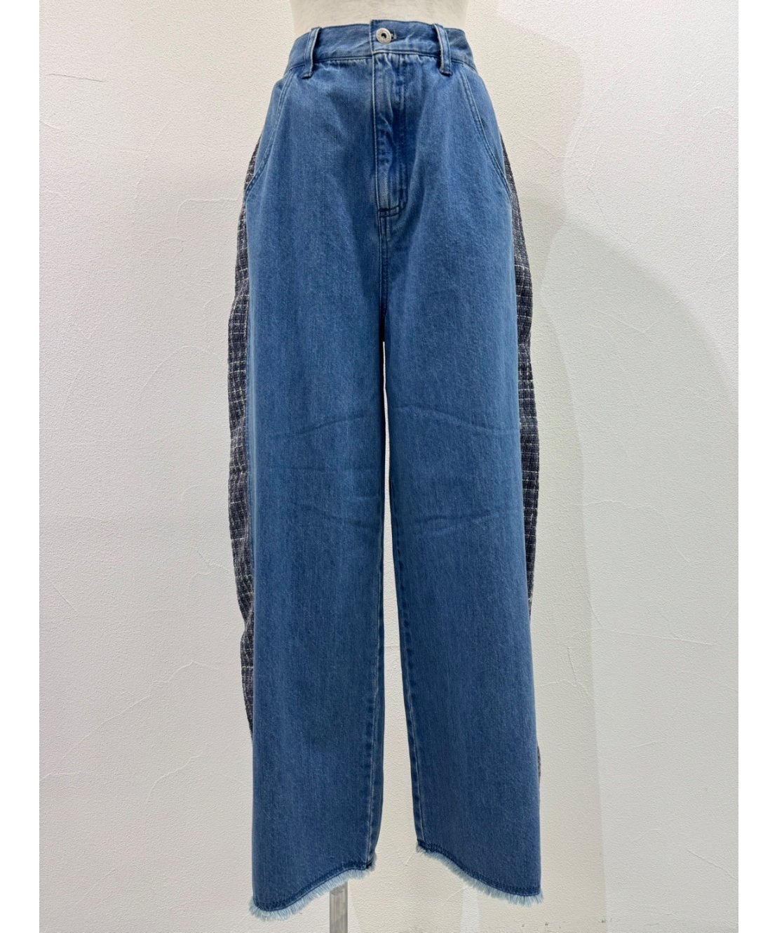 CYAN TOKYO ツイードコンビワイドデニム ライトブルー 36 CYAN TOKYO ツイードコンビワイドデニム ライトブルー 36 - メルカリ