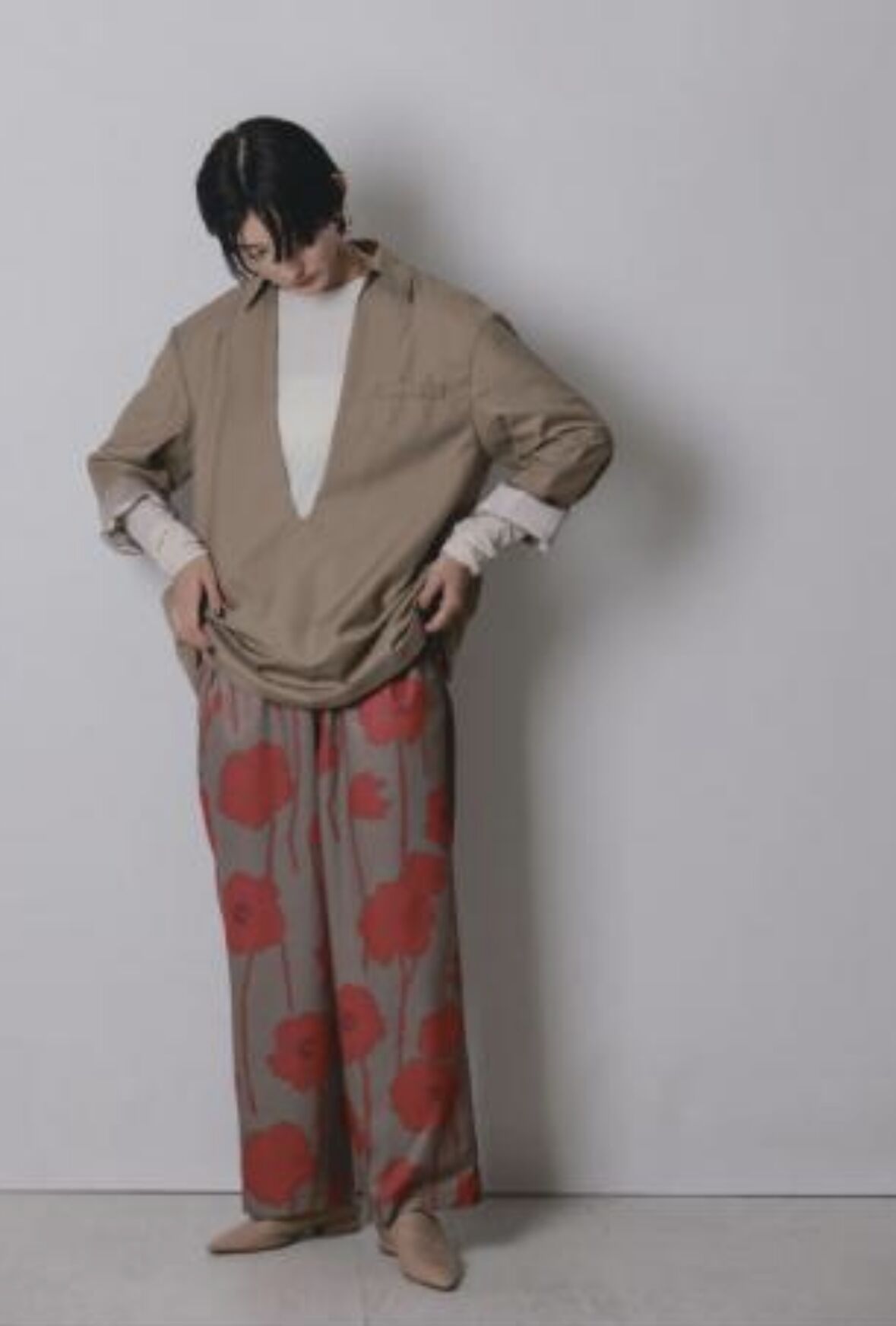 CHIGNON シニオン 23秋冬ご予約】 オリジナルflower柄パンツ CHIGNON シニオン 23秋冬ご予約】 オリジナルflower柄パンツ