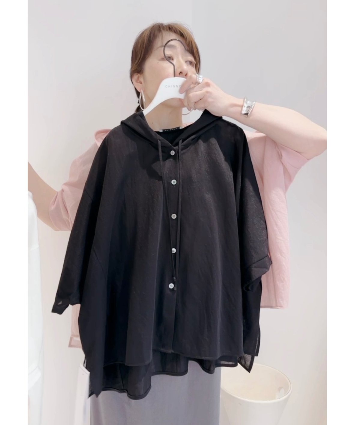 CHIGNON シニオン 25夏ご予約】 フーディカットソーshirt 1653-3 CHIGNON シニオン 25夏ご予約】 フーディカットソーshirt 1653-3