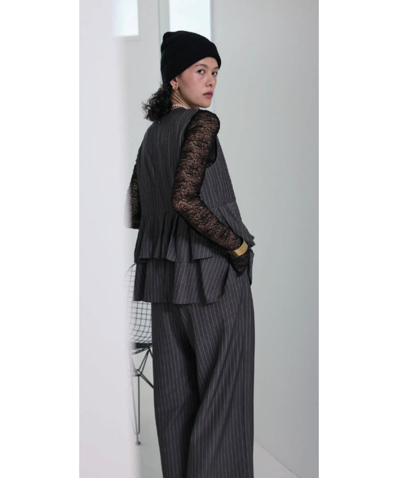 【Mewl 2026 PRE SPRING】ペプラムコンビネゾン　新品未使用品 Mewl 2026 PRE SPRING】ペプラムコンビネゾン - Champdelarose