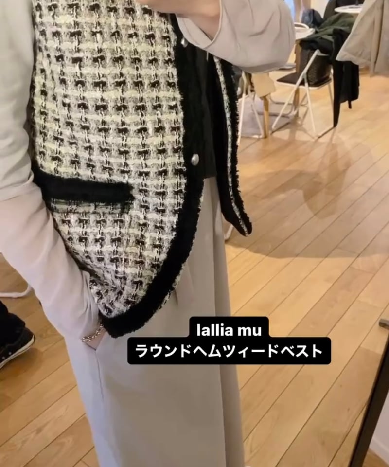新品タグ付き　L all ia Mu ラリアムー　ベスト ラリアムー Lallia Mu パデット ショート ベスト ジレ