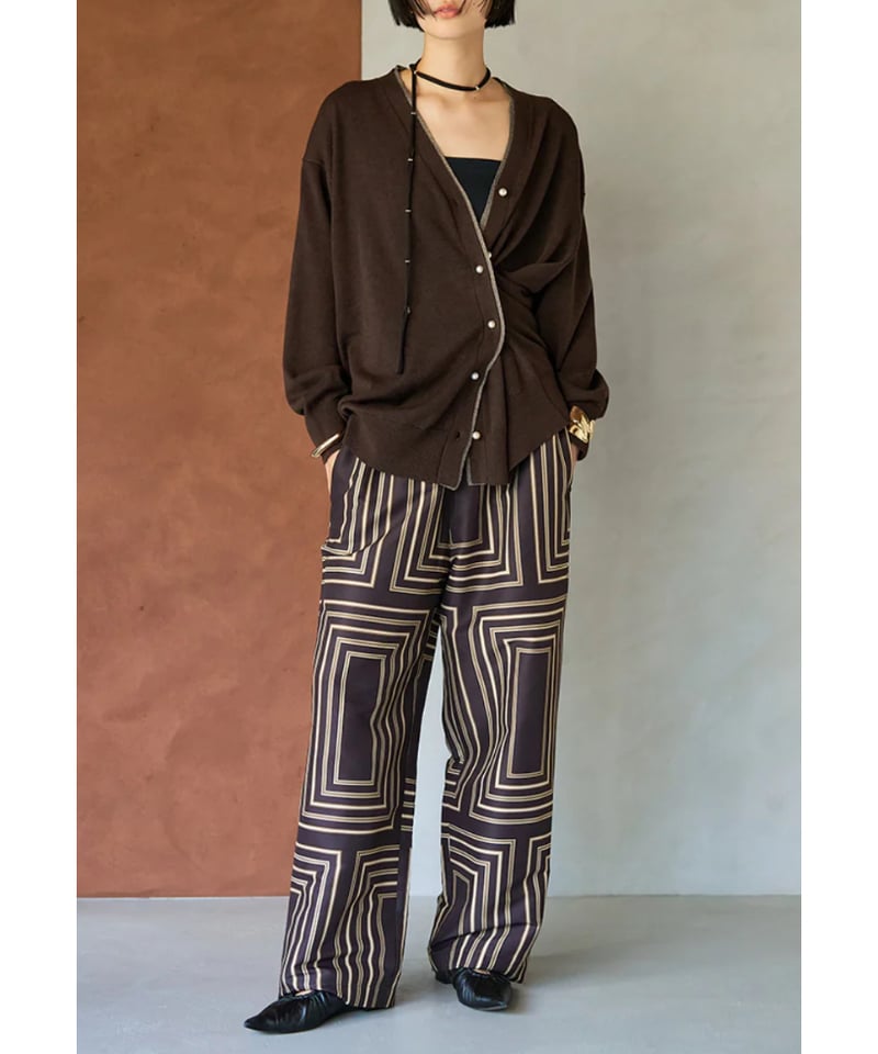 ◆santa monica◆ボリュームUPワイヤーYANA柄♪大き目ボトム CHIGNON シニオン 25秋ご予約】 オリジナルスクエアパネル柄