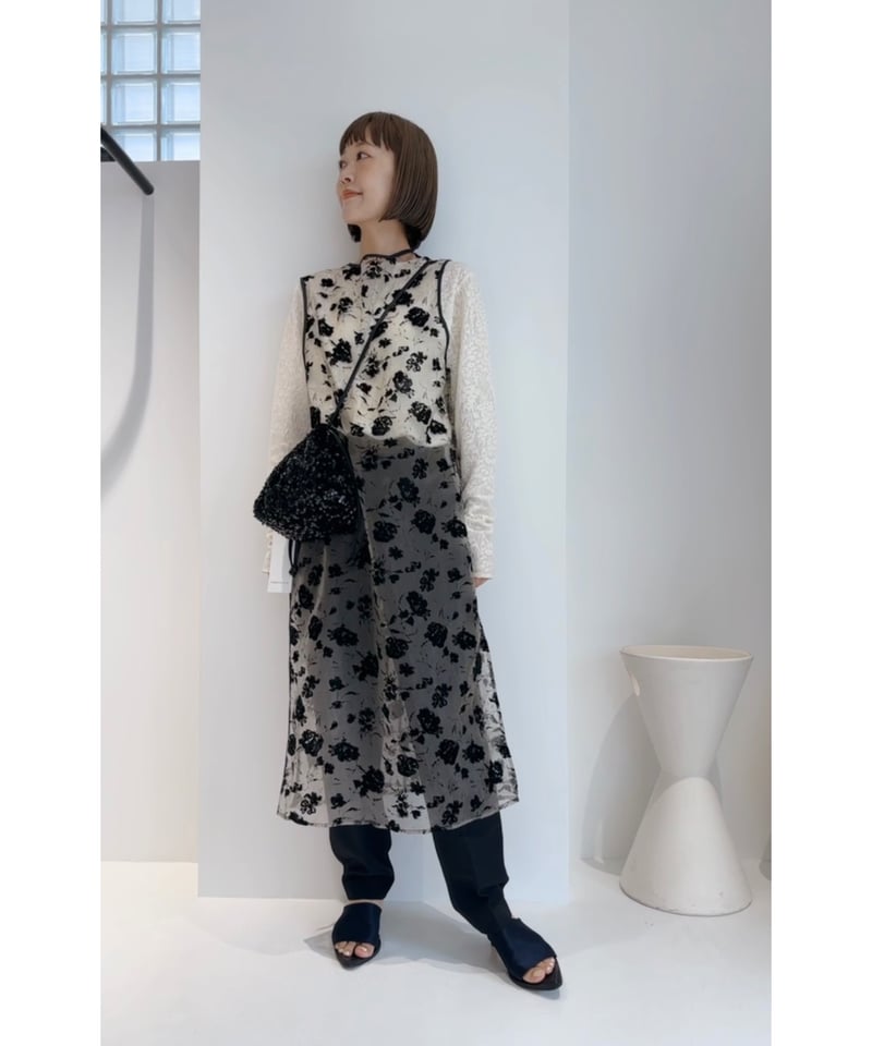 CHIGNON シニオン 25梅春ご予約】 フロッキーオーガンシアー CHIGNON シニオン 25梅春ご予約】 フロッキーオーガンシアー