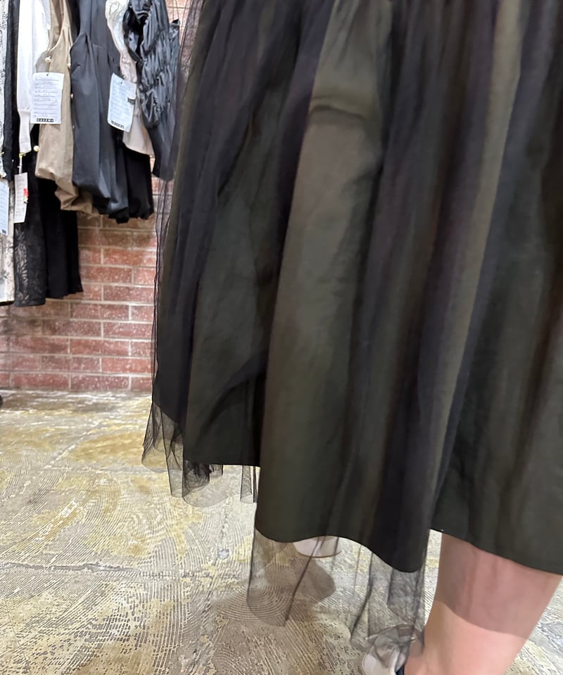 ブルネロクチネリ シフォン チュール スカート グレー（アース  