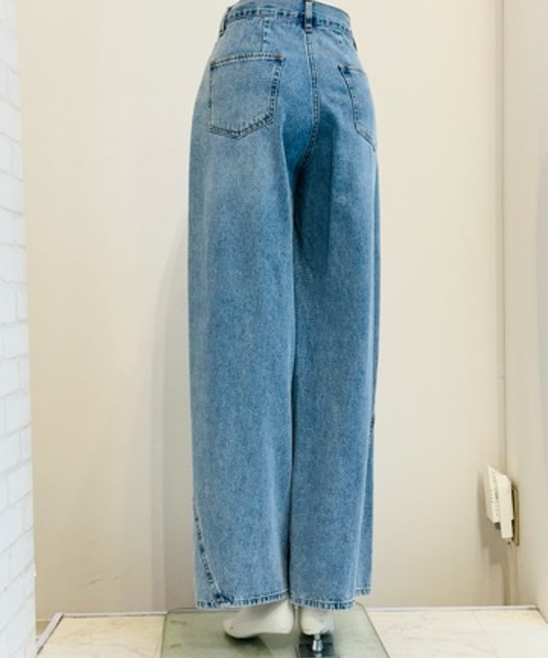 大人気☆再生産で再入荷☆早くも残りわずかです☆ タックカーブ