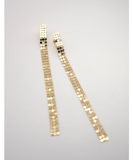 【CHIGNON   シニオン　25夏ご予約】  メタルクロスearring　　0053 420 SH  2506a