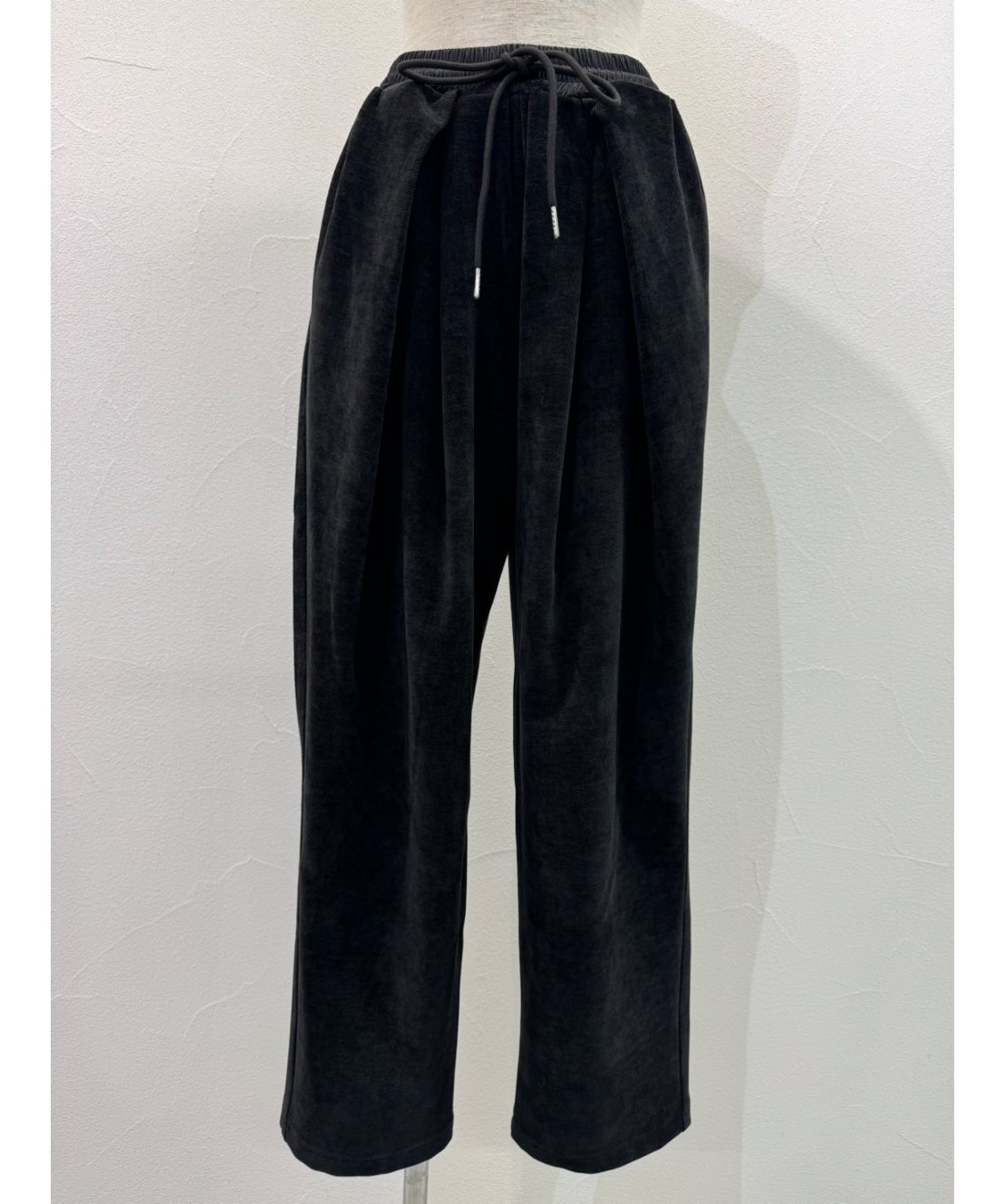 CYAN tokyo シアントーキョー 25秋冬ご予約】 カルゼベロアオーバー