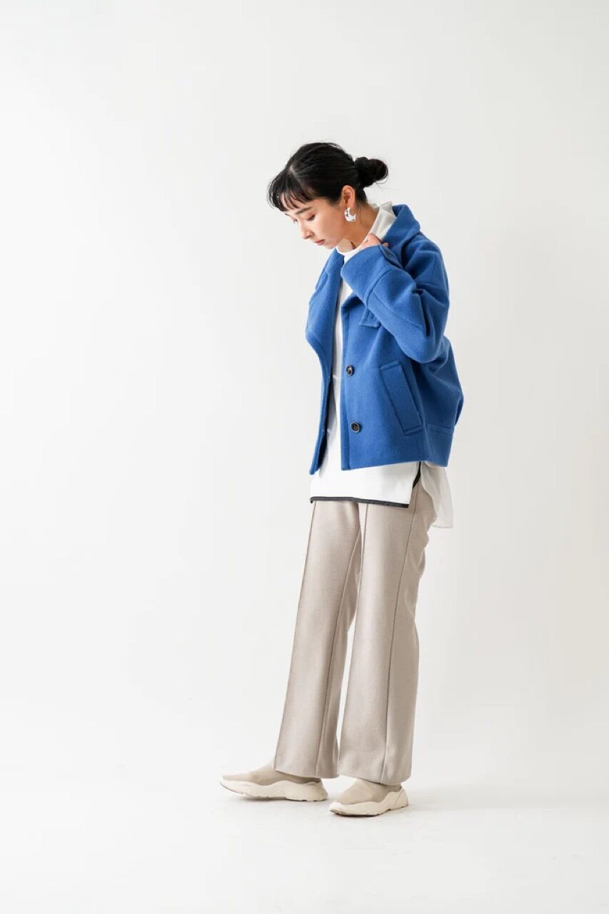 Lallia Mù ラリア・ムー 23冬ご予約】 スタンドカラーショート