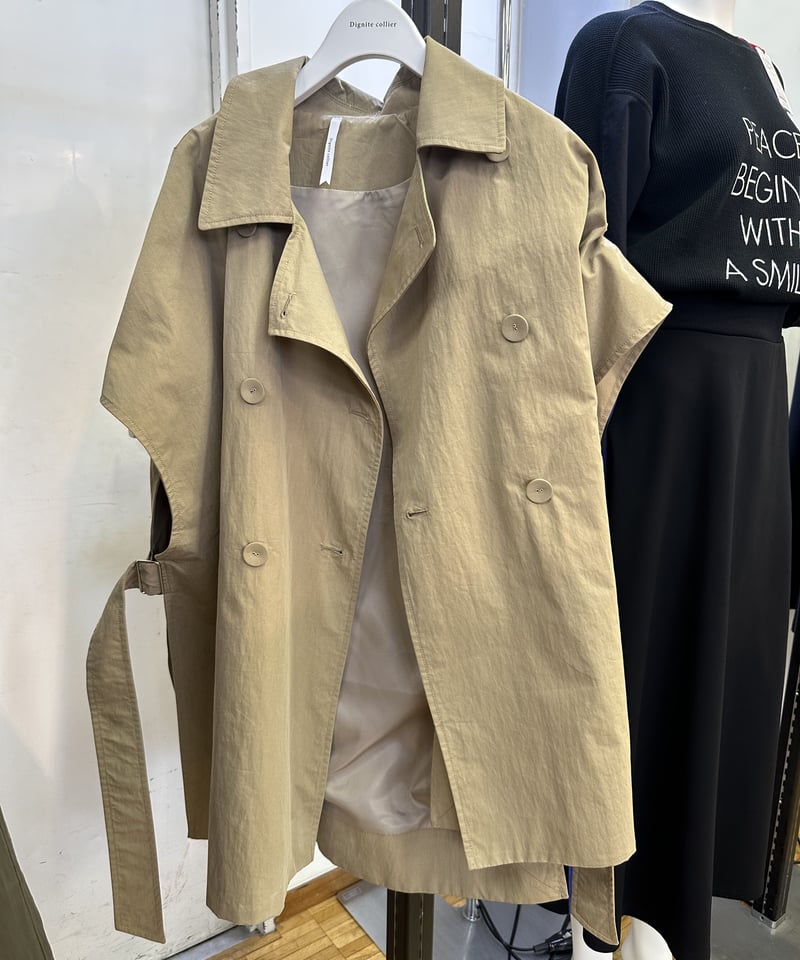 USED　美品！！DANIER　ダニエ　 ダークグリーン　レザートレンチコート レザーグリーントレンチコート | E l e H a s t