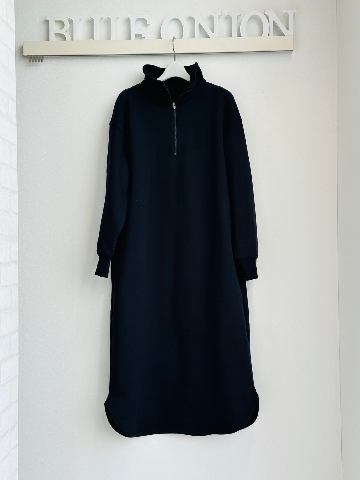 入荷即完売で再入荷☆ 爆暖ハーフZIPワンピース 352-85702 入荷即完売で再入荷☆ 爆暖ハーフZIPワンピース 352-85702