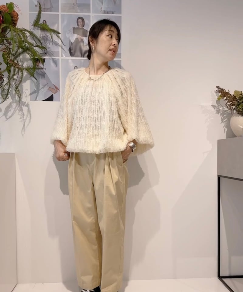 フェザーチュールギャザーブラウス 1646-486KK | BlueOnionStore フェザーチュールギャザーブラウス 1646-486KK | BlueOnionStore