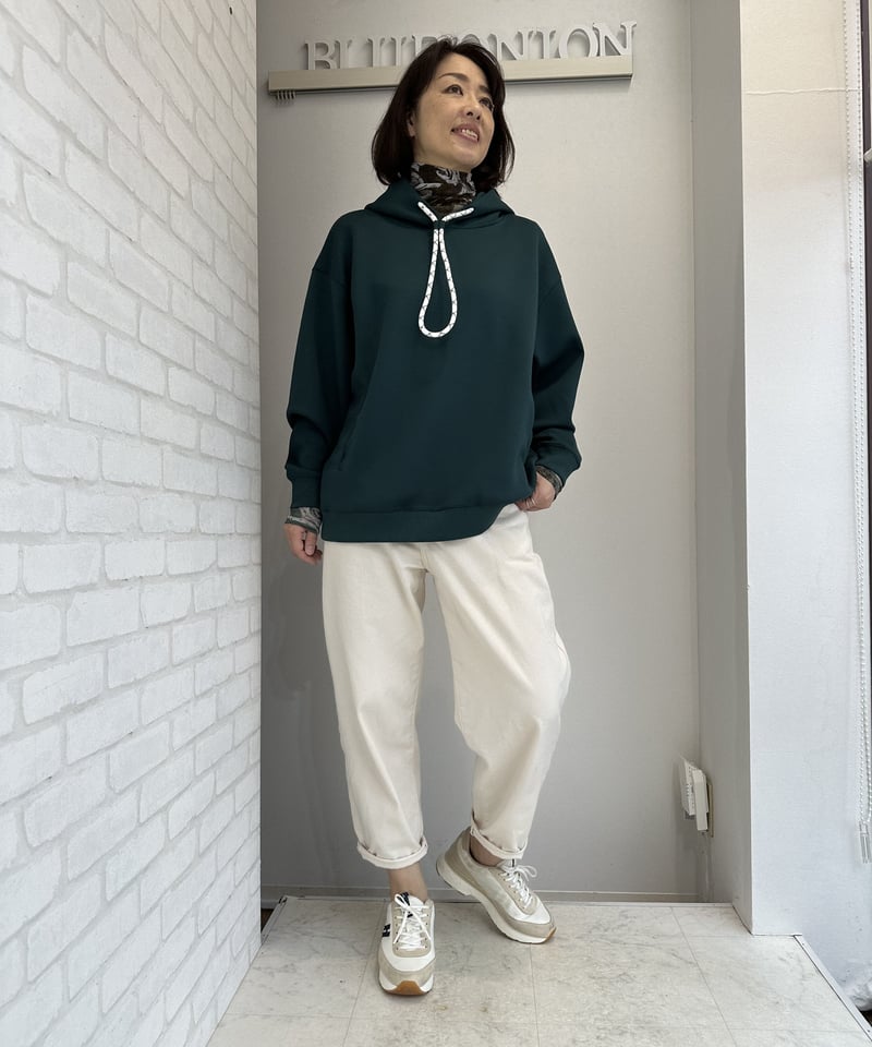 スコットクラブ系列■定価16,000円 ロープ刺繍ボンディングパーカー グレー スコットクラブ系列□定価16,000円 ゆったりめロープ刺繍