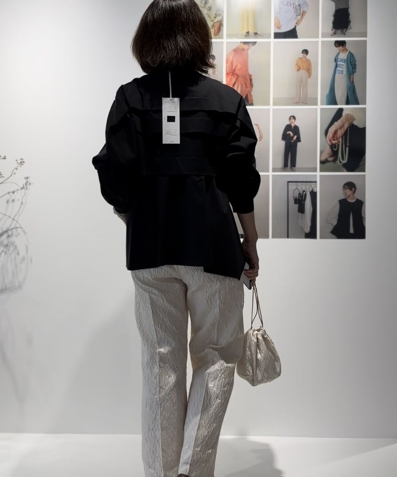 CHIGNON シニオン 24梅春ご予約】 タックデザインブラウス 1236-482K