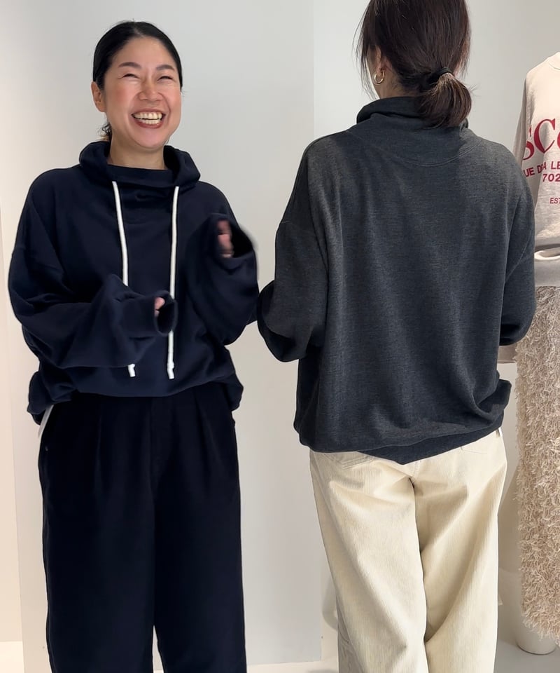 YENN TURTLE/N SWEATSHIRT ネイビー YENN TURTLE/N SWEATSHIRT ネイビー