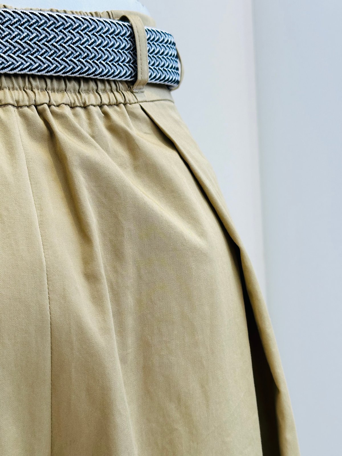 ボックスタックwideパンツ ベルト付き 426608 | BlueOnionStore ボックスタックwideパンツ ベルト付き 426608 | BlueOnionStore