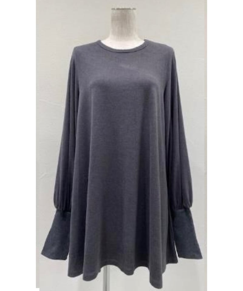 CYAN TOKYO ワイドスリーブウォームフレアチュニック CYAN TOKYO ワイドスリーブウォームフレアチュニック