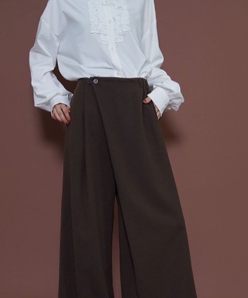 CYAN tokyo シアントーキョー 25秋冬ご予約】 2ラインフリルオーバー