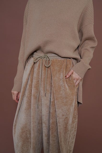 CYAN tokyo シアントーキョー 25秋冬ご予約】 カルゼベロアオーバー