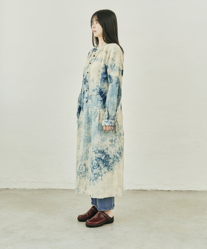 古布藍染ボロ2種家紋入りワンピース 古布リメイク 筒描き＋家紋のカシュクール（コート）ワンピース