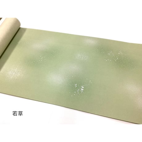 1尺×3尺　二番鳥の子　色引き全体ボカシ銀泥色型ぼかし　銀小切箔砂子