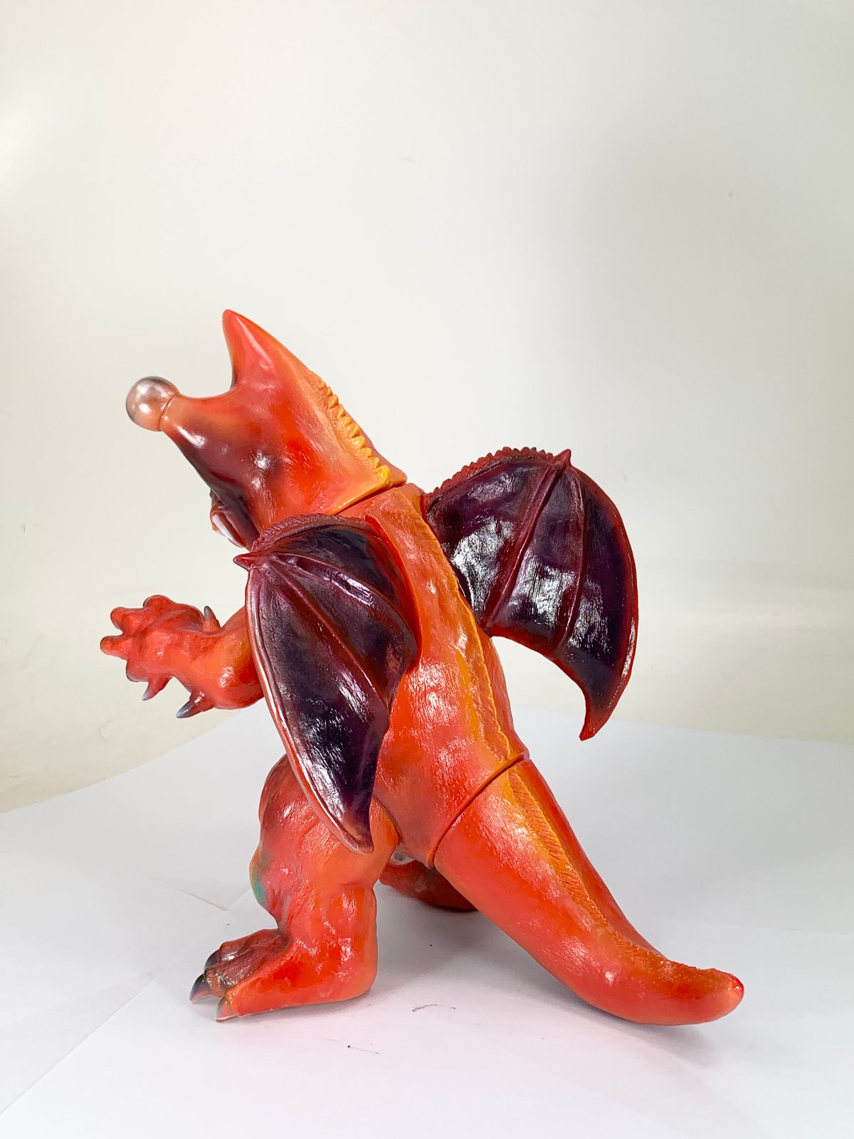 シカルナ工房。世界の怪獣、マイティ、バグン、イガール、テゴン。 世界の怪獣、マイティ、バグン、イガール、テゴン。シカルナ工房製