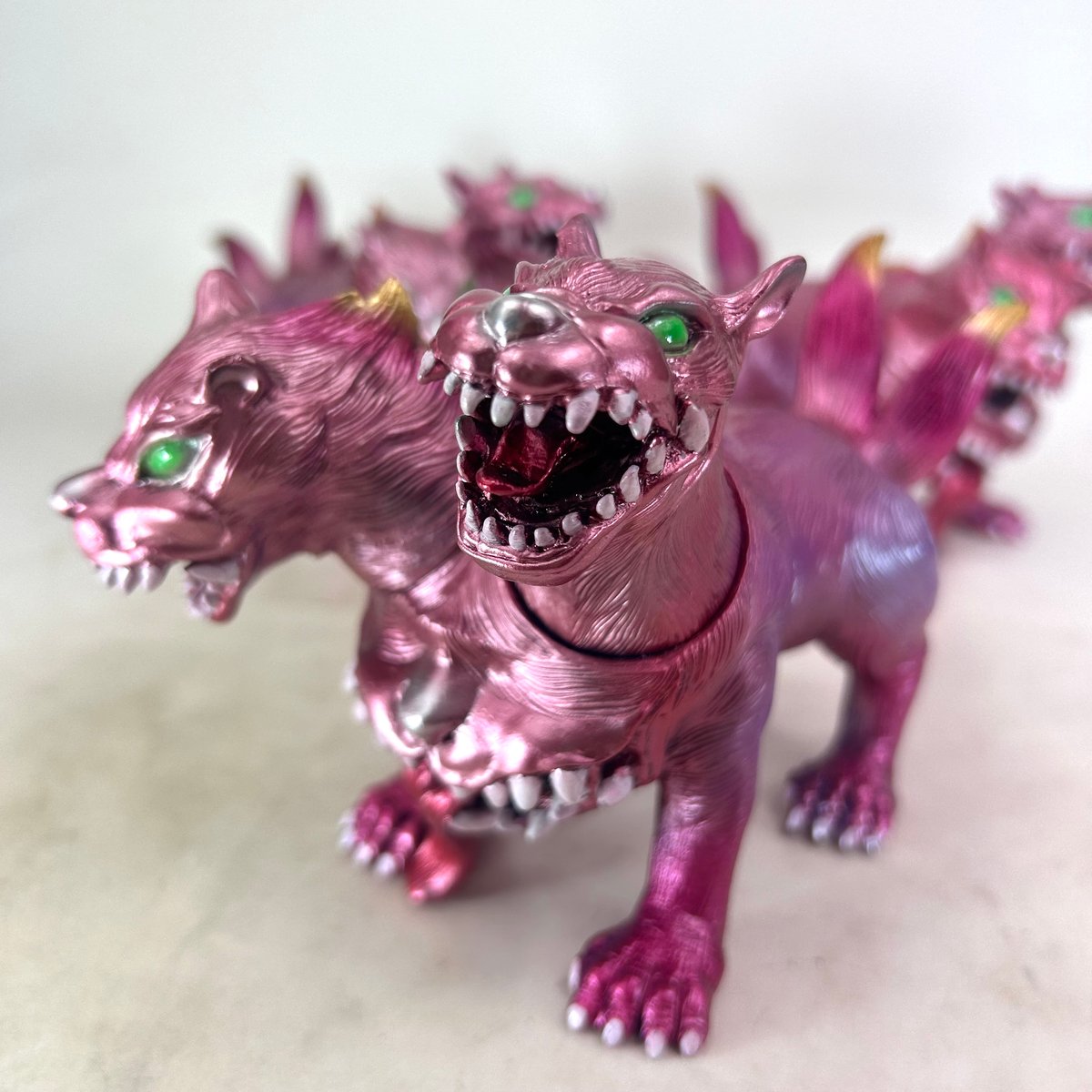 シカルナ・工房 CUBE ゾンゴラ パープル 素体 未塗装 2018年製 新品 シカルナ・工房 CUBE ゾンゴラ パープル 素体 未塗装 2018年製