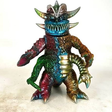 KAIJU_GOTANDA　*1 OFF*　H3STUDIO × Siccaluna