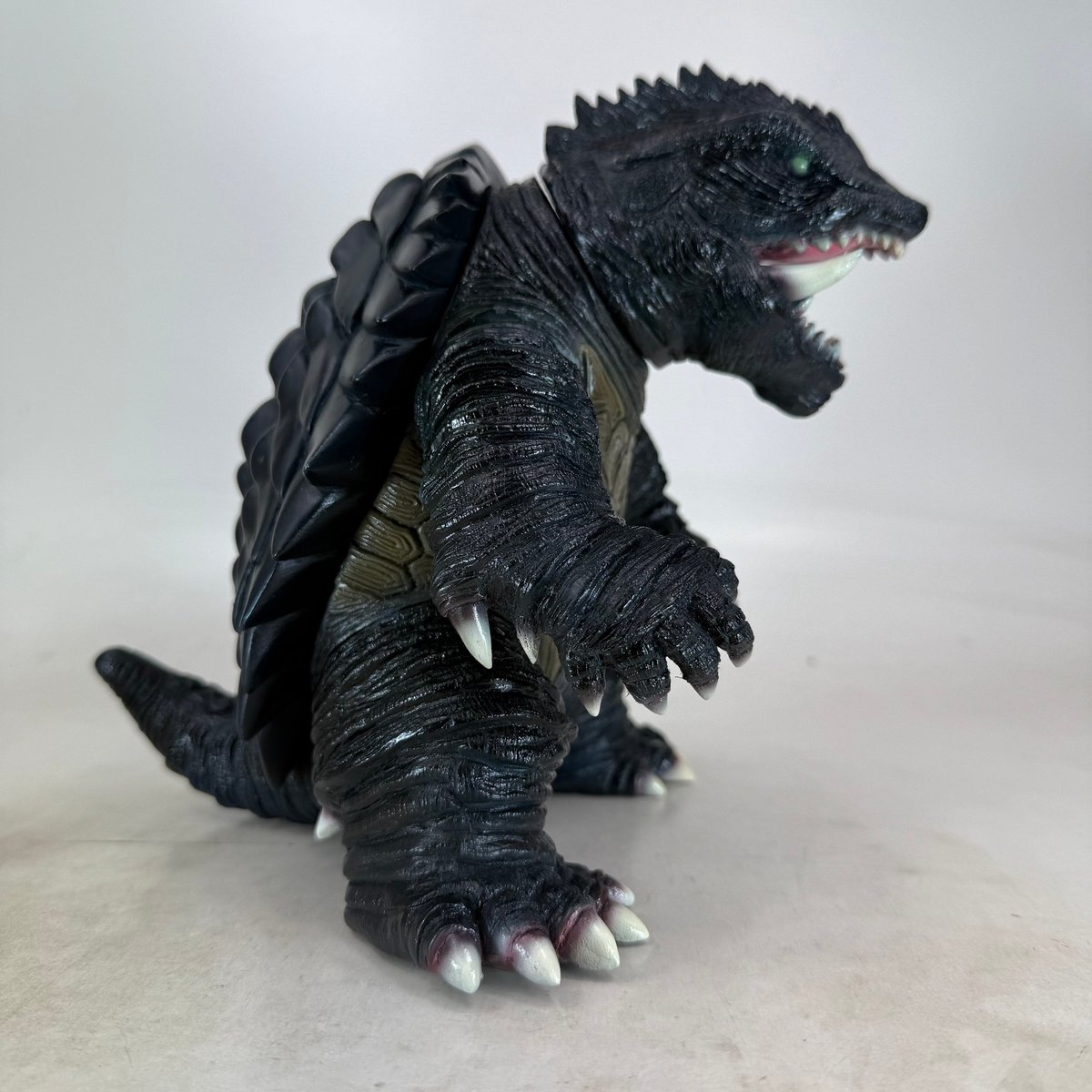 ガメラ(GⅢ) ジャイアントCUBE 1stカラー(限定予約生産