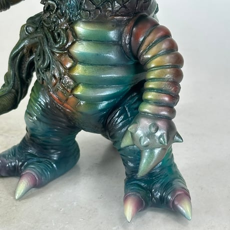 KAIJU_GOTANDA　*1 OFF*　H3STUDIO × Siccaluna