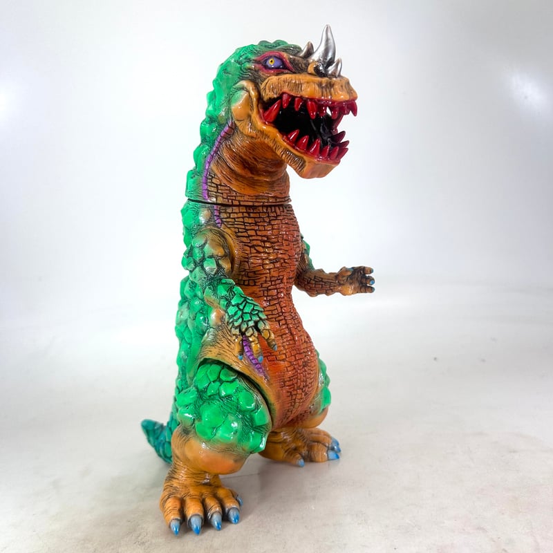 シカルナ工房　アルドニーク　未使用品　ソフビ　怪獣 アルドニーク (緑の怪獣ver.) | シカルナ・工房 ｜ONLINE SHOP