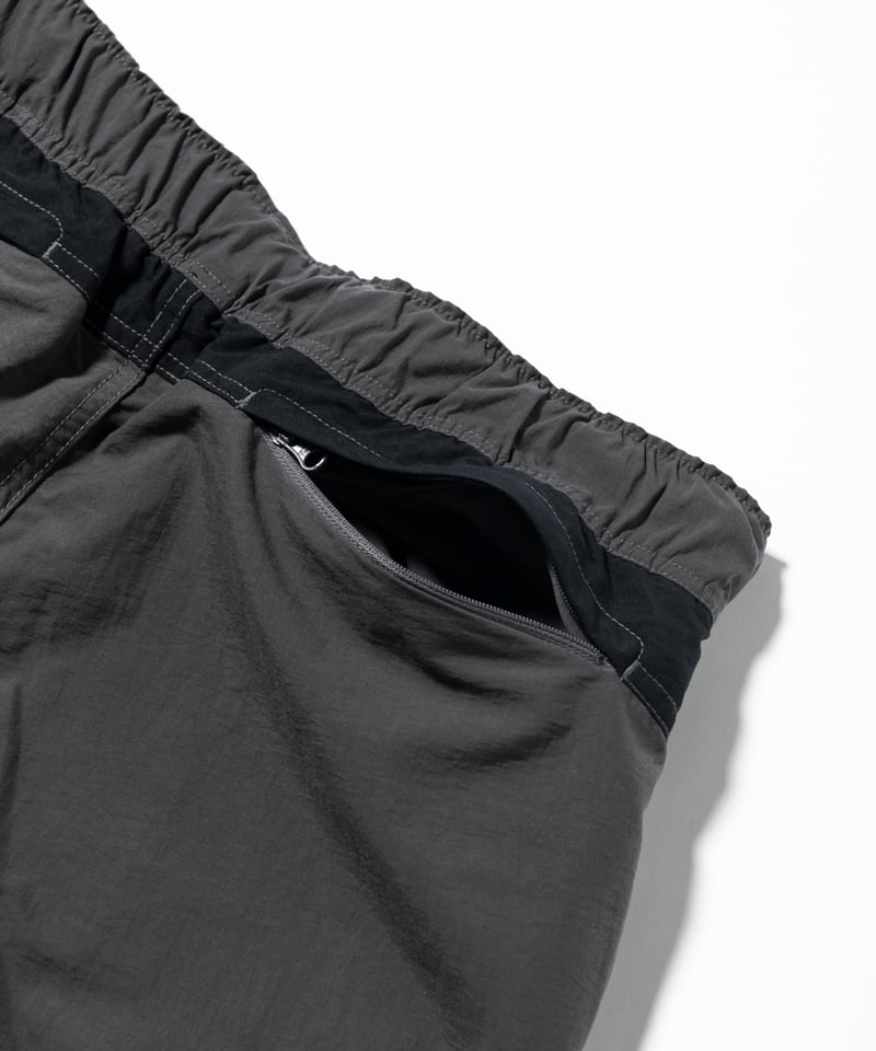 【新品未使用、定価半額以下】DETACHABLE NYLON PANTS NVRFRGT - 【残りわずか】Detachable Utility Curved Leg Pants