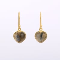 heart shaped labradoriteピアス