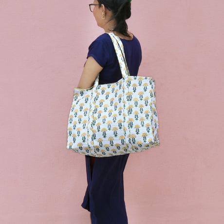 floral magnoliaトートバッグ