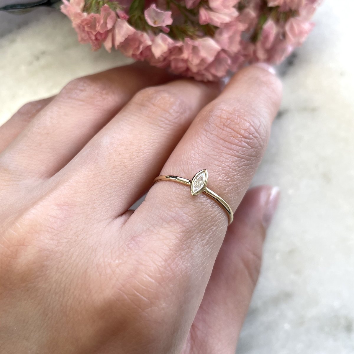 LIMITED K18】0.07ct marquise white diamondリング | LIMITED K18】0.07ct marquise white diamondリング |