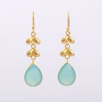 mango tree motif chalcedonyピアス