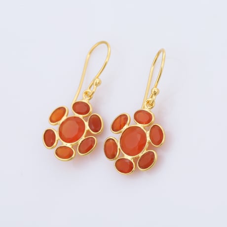 red onyx sun motifピアス