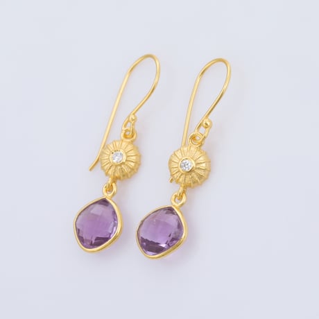 sea shell CZ amethystピアス