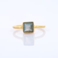 small grayish blue labradoriteリング