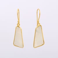 fancy shape rainbow moonstoneピアス