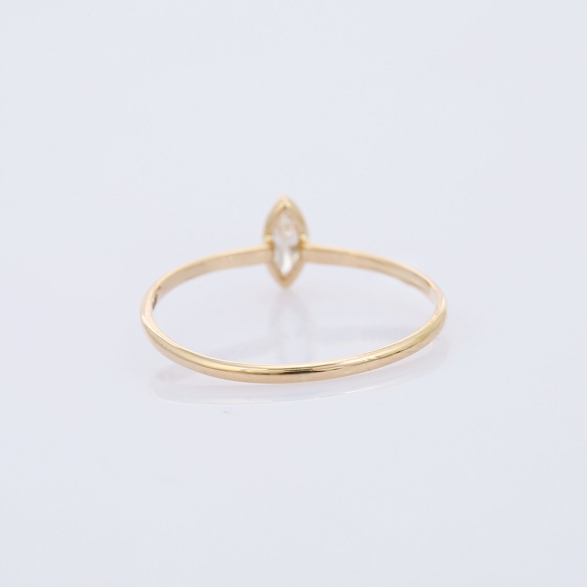 LIMITED K18】0.07ct marquise white diamondリング |
