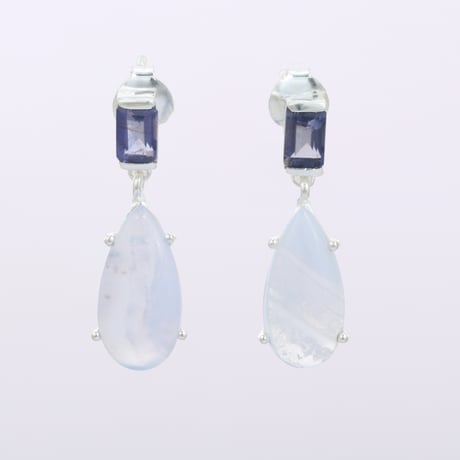 iolite and blue lace agateピアス