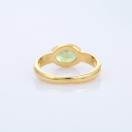 peridot ovalリング