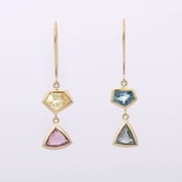 【LIMITED K18】 Yellow Blue Magenta Green Sapphireピアス