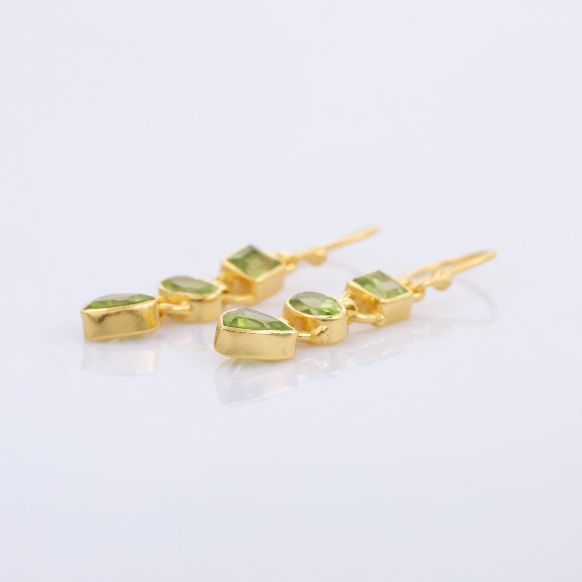 square oval triangle peridotピアス | MASTANI